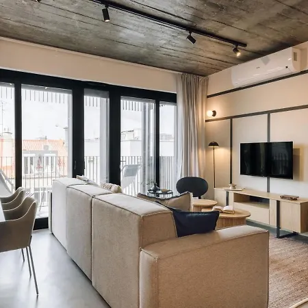 Galapos - 2 Bedrooms And Parking In Santo Antonio * Лиссабон