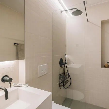 Galapos - 2 Bedrooms And Parking In Santo Antonio Appartement Lissabon