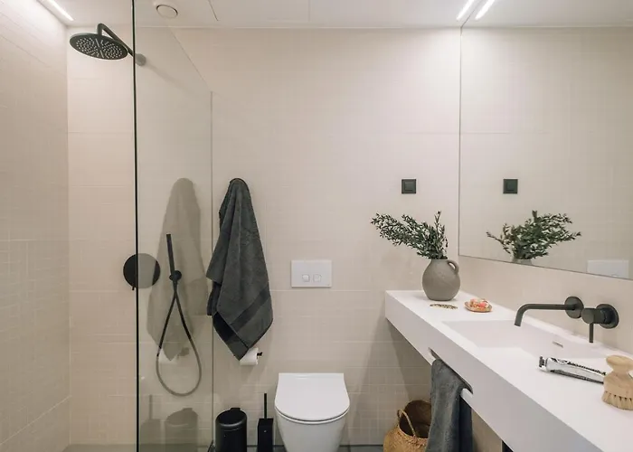 Apartment Galapos - 2 Bedrooms And Parking In Santo Antonio *