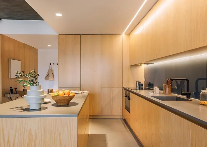 Apartment Galapos - 2 Bedrooms And Parking In Santo Antonio